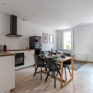 Appartement Superbe Proche Gare, Toulon